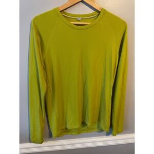 Uniqlo Women's Lime Green pull over sweater, Size M